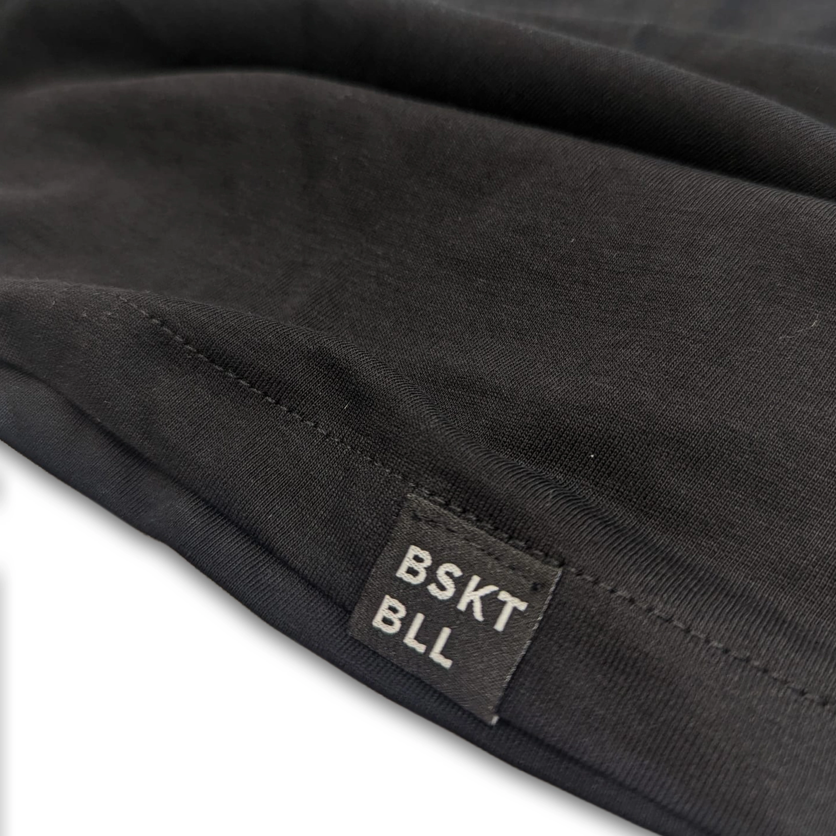 tag_blk_t-shirt.webp